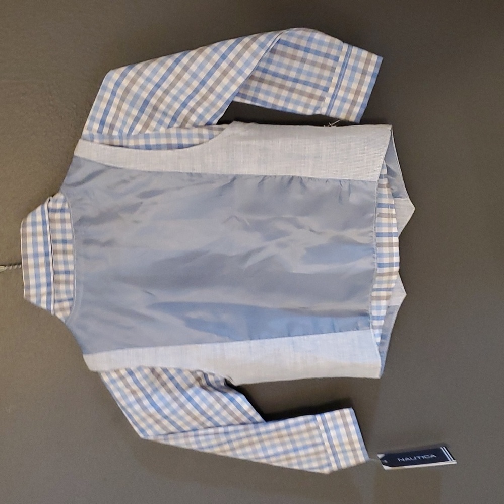 Nautica Boys set size 2T - Picture 2 of 4